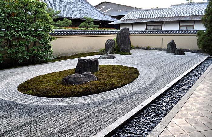 ryogen in smallest japanese rock garden