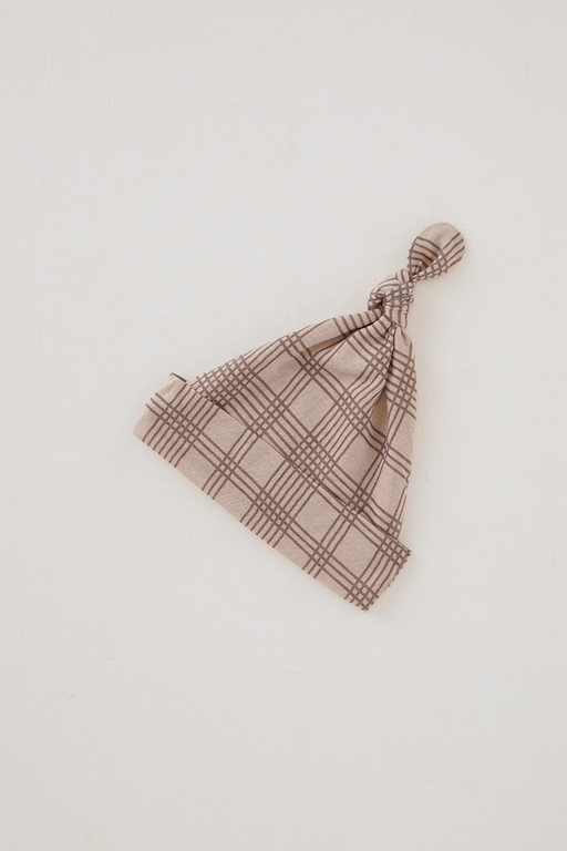 KNOTTED HAT - Winsome Plaid